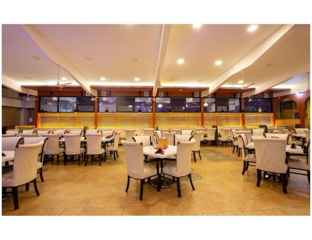 The Grand Krishna Luxury Hotel, Chikmagalūr Eksteriør billede