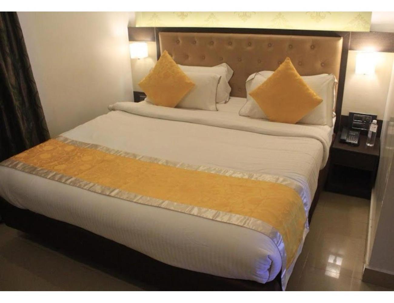 The Grand Krishna Luxury Hotel, Chikmagalūr Eksteriør billede